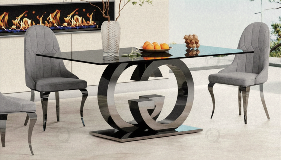 A custom dining table for a Palm Beach home